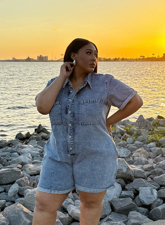 THE CURVE BAILEY DENIM ROMPER